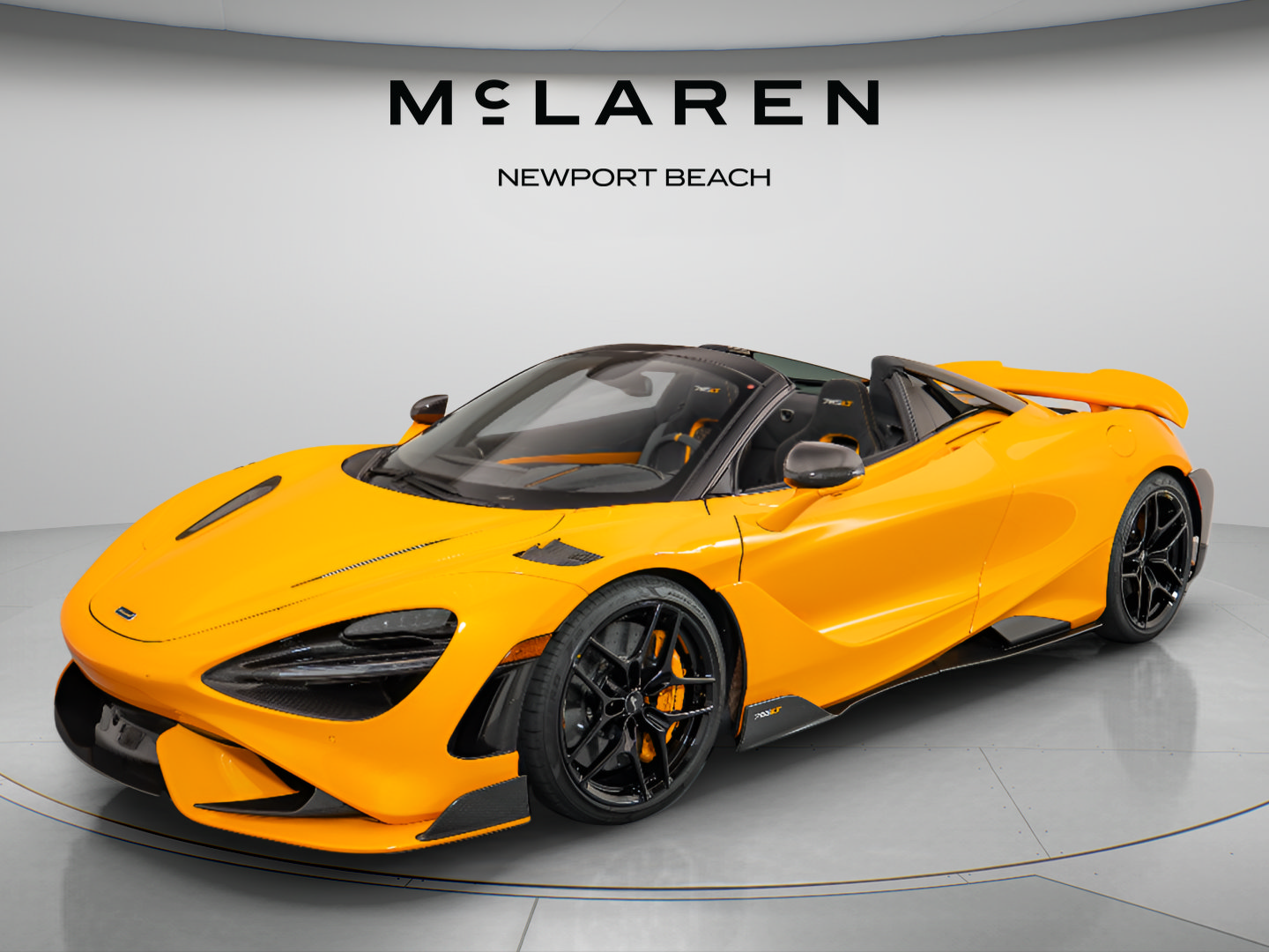 Used 2022 McLaren 765LT RWD image 5