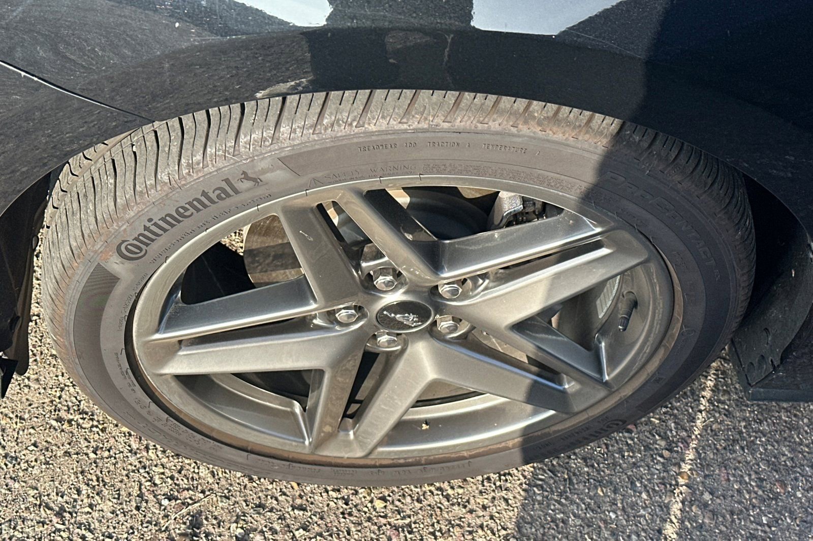 Used 2025 Ford Mustang Coupe image 3