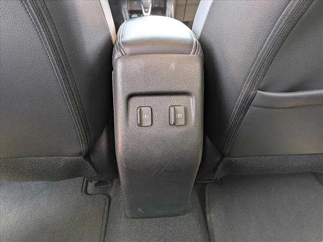 Used 2023 Nissan Kicks SR w/ SR Premium Package FWD image 16