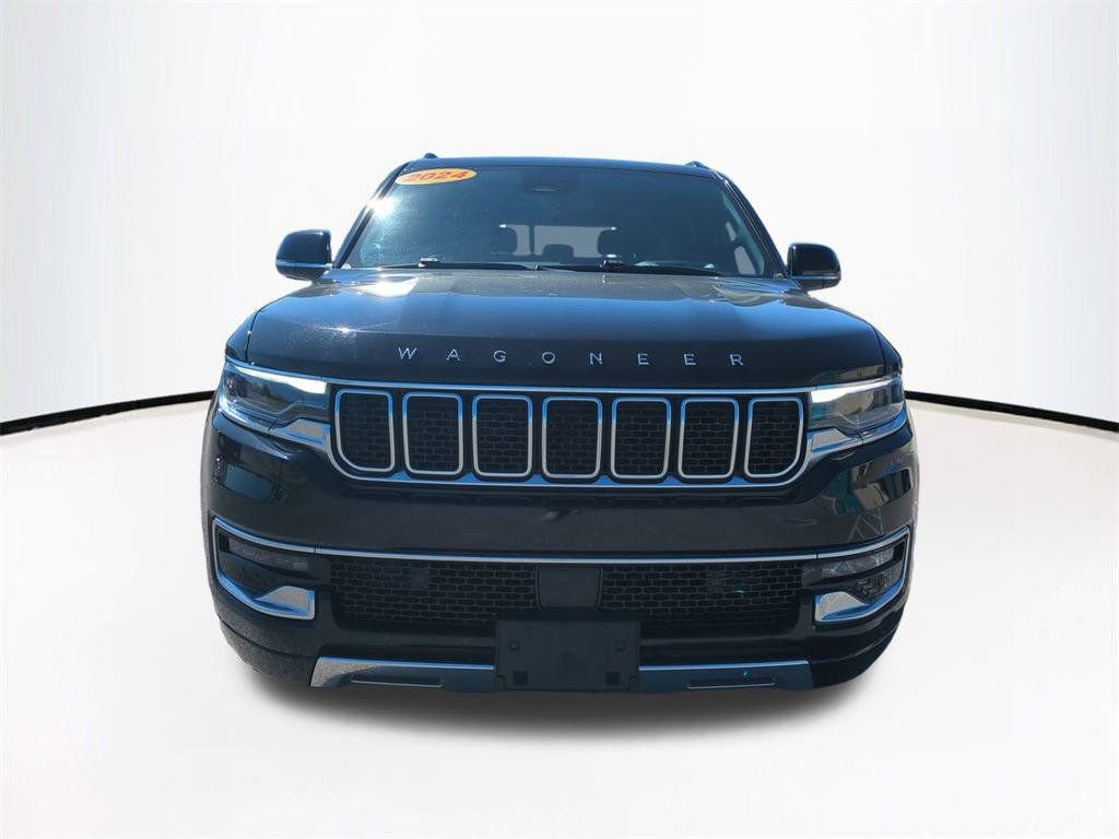 Used 2024 Jeep Wagoneer L Series III w/ Flexible Seating Group image 3