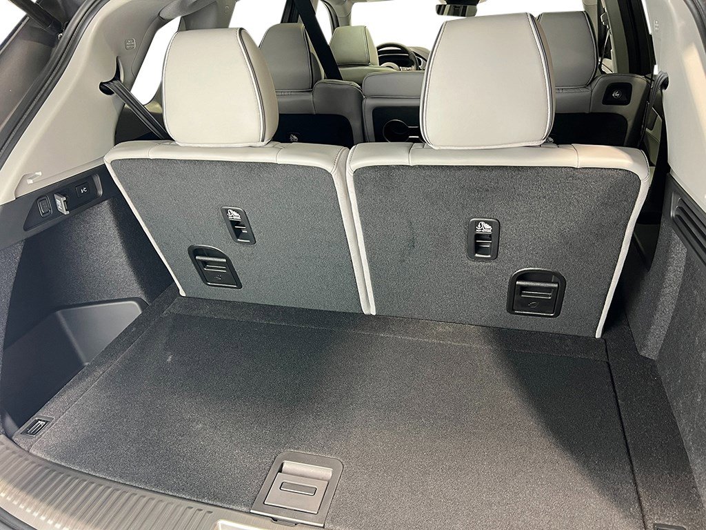 New 2026 Acura MDX SH-AWD w/ Advance Package image 24
