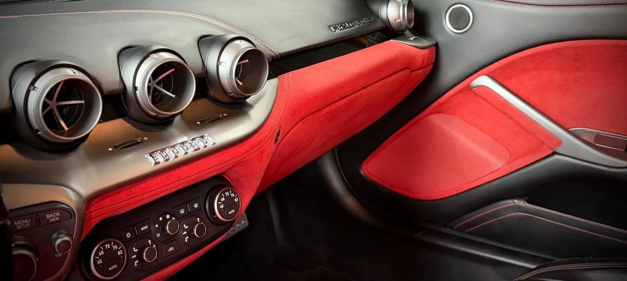 Used 2015 Ferrari F12 Berlinetta RWD image 26