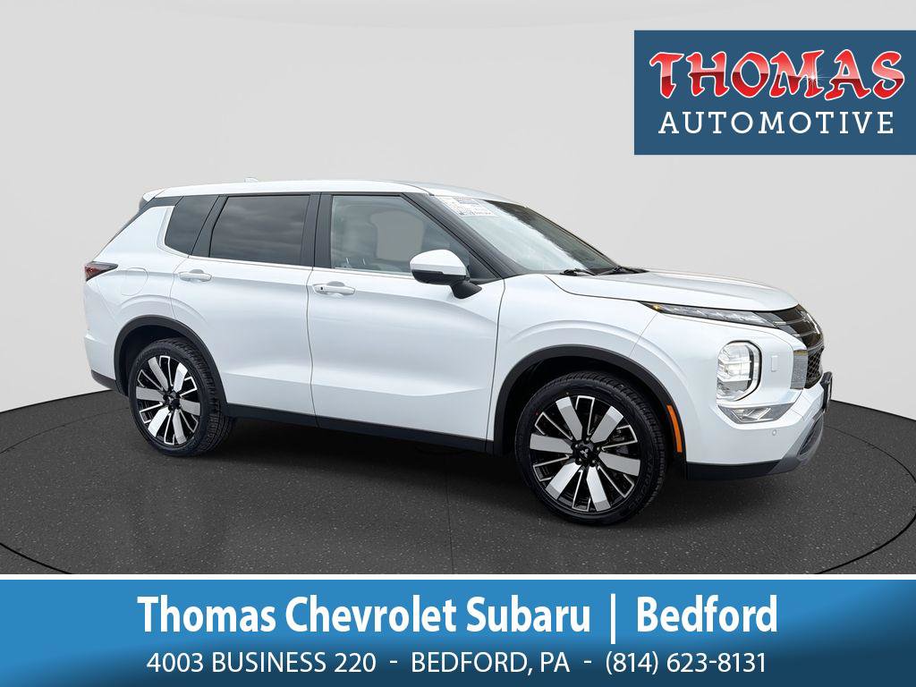 Used 2025 Mitsubishi Outlander SE
