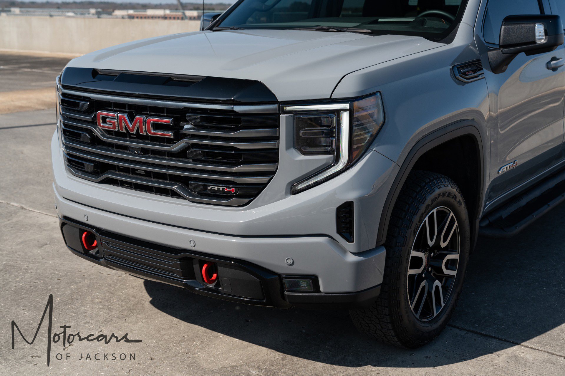 Used 2025 GMC Sierra 1500 AT4 w/ AT4 Premium Package image 34