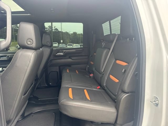 Used 2025 GMC Sierra 2500 AT4 w/ AT4 Premium Plus Package AWD/4WD image 10