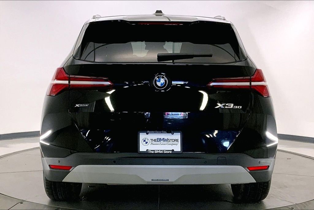 Used 2025 BMW X3 xDrive30i image 3