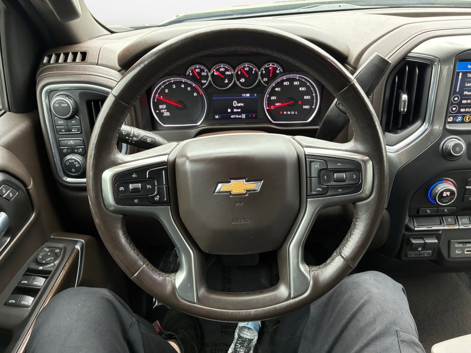 Used 2021 Chevrolet Silverado 1500 LT w/ Convenience Package II AWD/4WD image 13