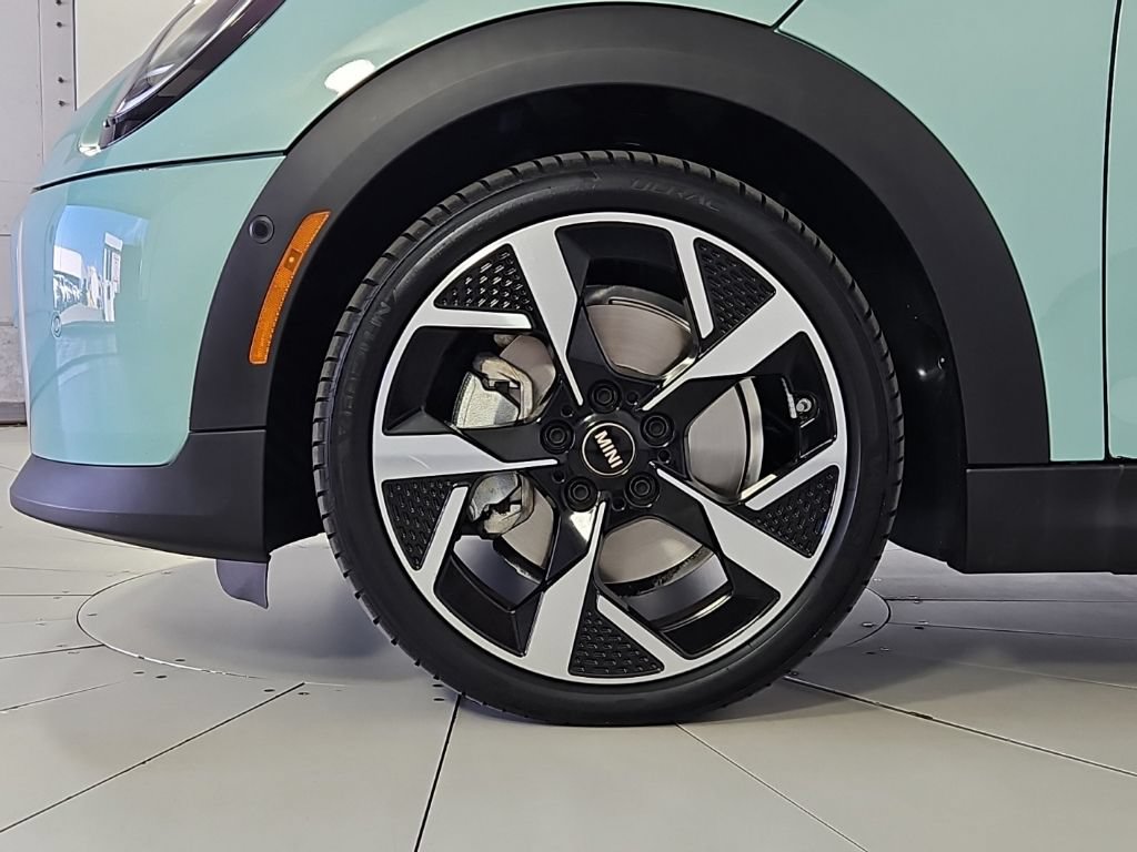 Used 2026 MINI Cooper S FWD image 5