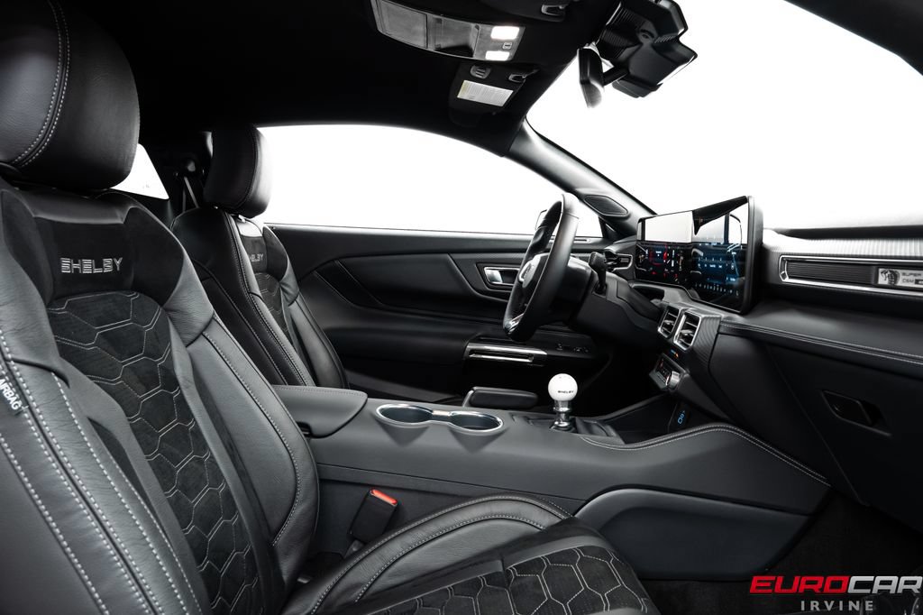 Used 2025 Ford Mustang GT Premium w/ GT Performance Package RWD image 42