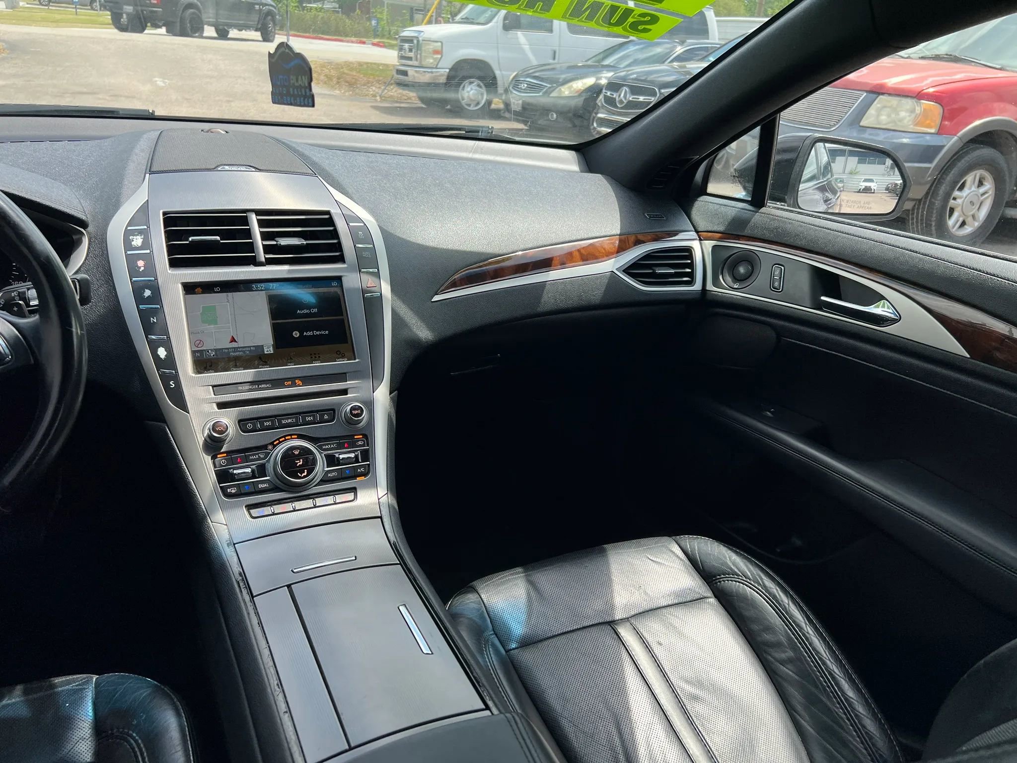 Used 2017 Lincoln MKZ Reserve w/ Climate Package image 16