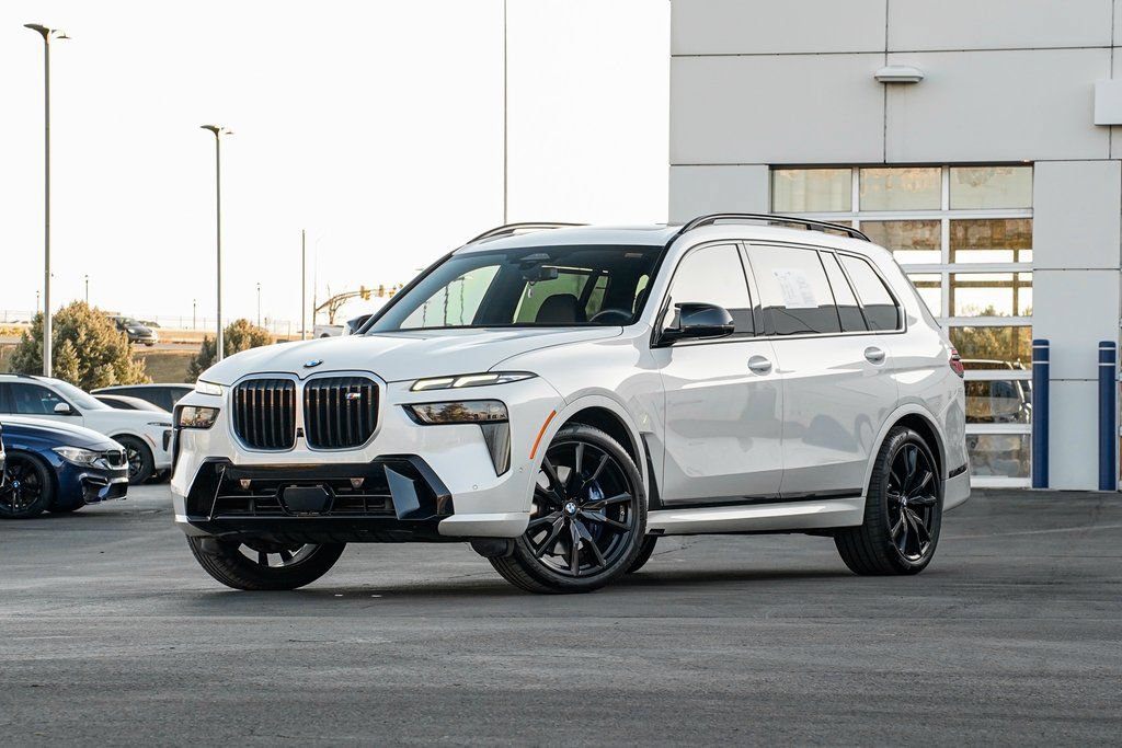 Used 2025 BMW X7 M60i w/ Executive Package