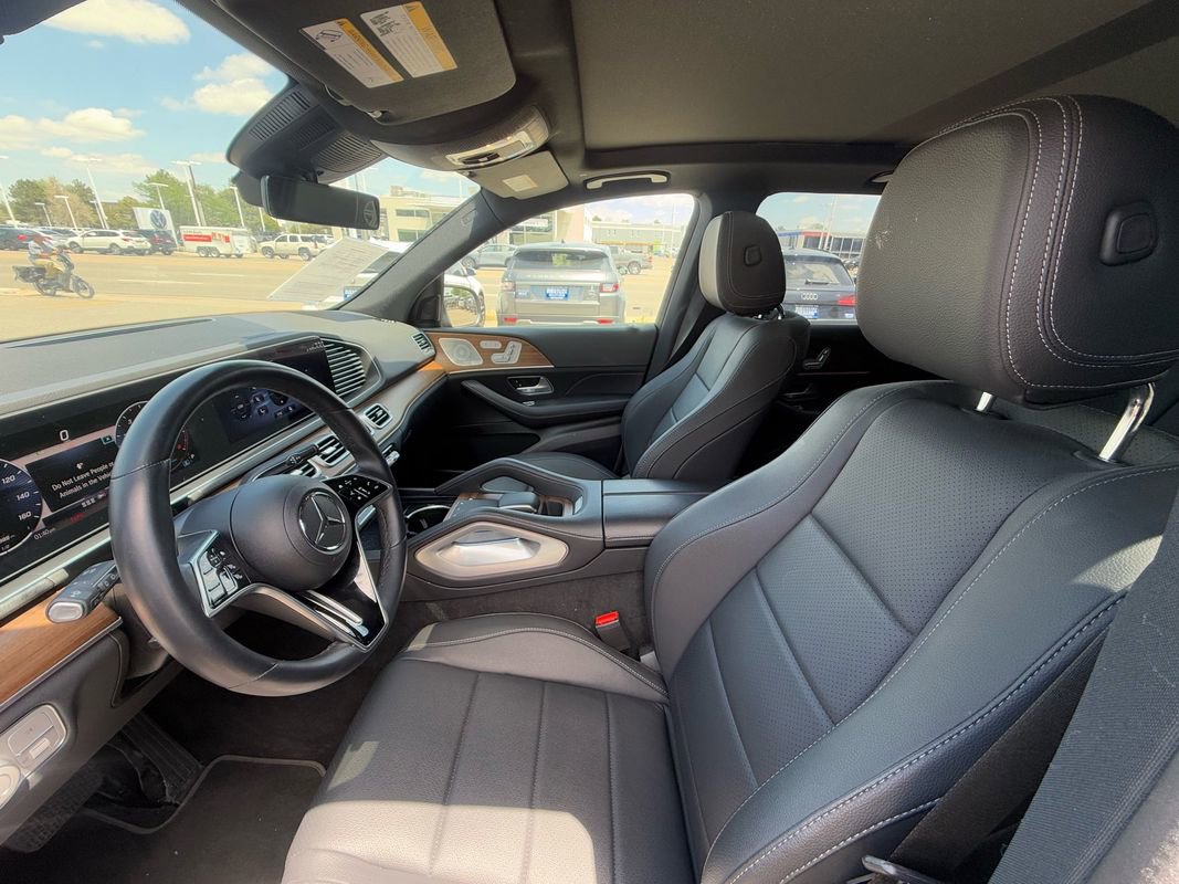 Used 2025 Mercedes-Benz GLE 350 4MATIC image 13
