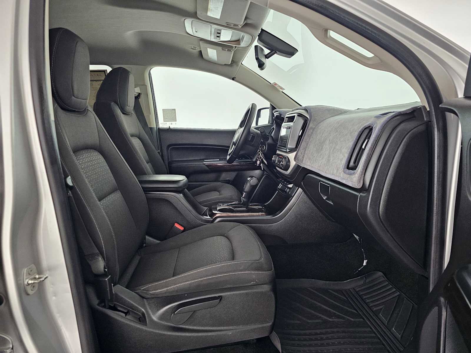 Used 2016 GMC Canyon SLE w/ Trailering Package image 10