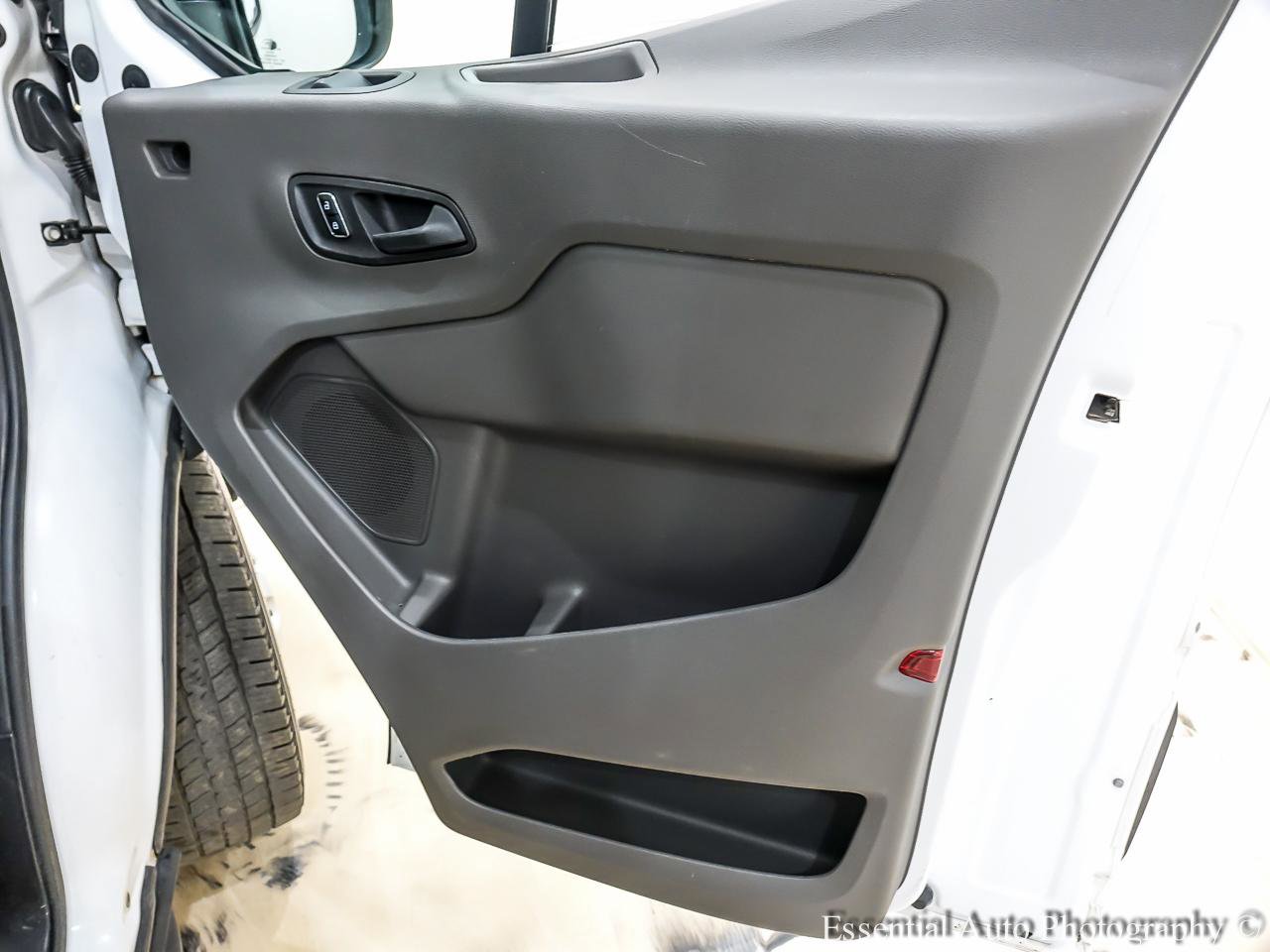 Used 2023 Ford Transit 350 Medium Roof AWD image 18