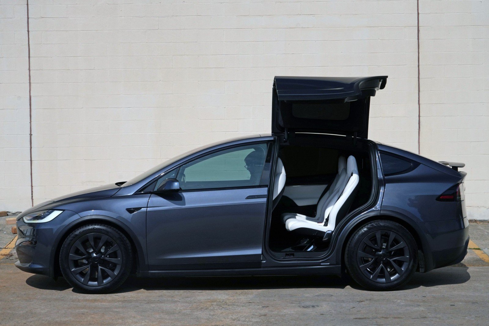 Used 2023 Tesla Model X AWD/4WD image 50