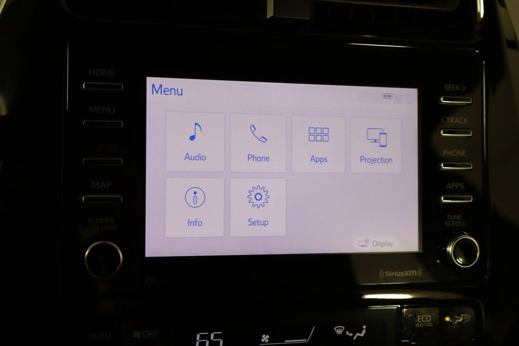 Used 2022 Toyota Prius LE image 25