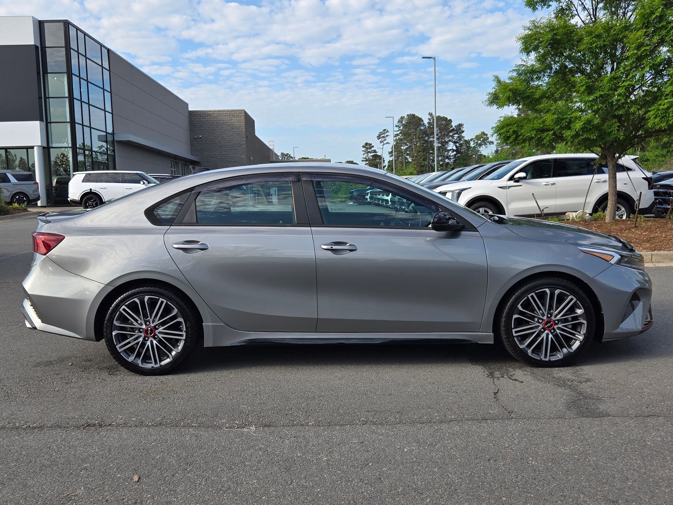 Used 2023 Kia Forte GT FWD image 8
