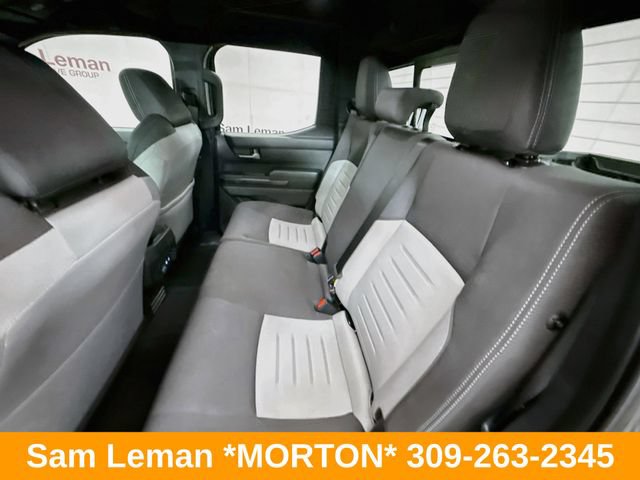 Used 2024 Toyota Tacoma TRD Off-Road w/ TRD Off Road Upgrade Package AWD/4WD image 24