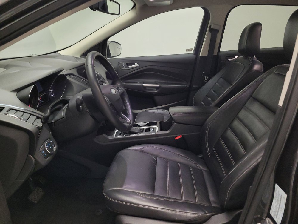 Used 2019 Ford Escape Titanium FWD image 17