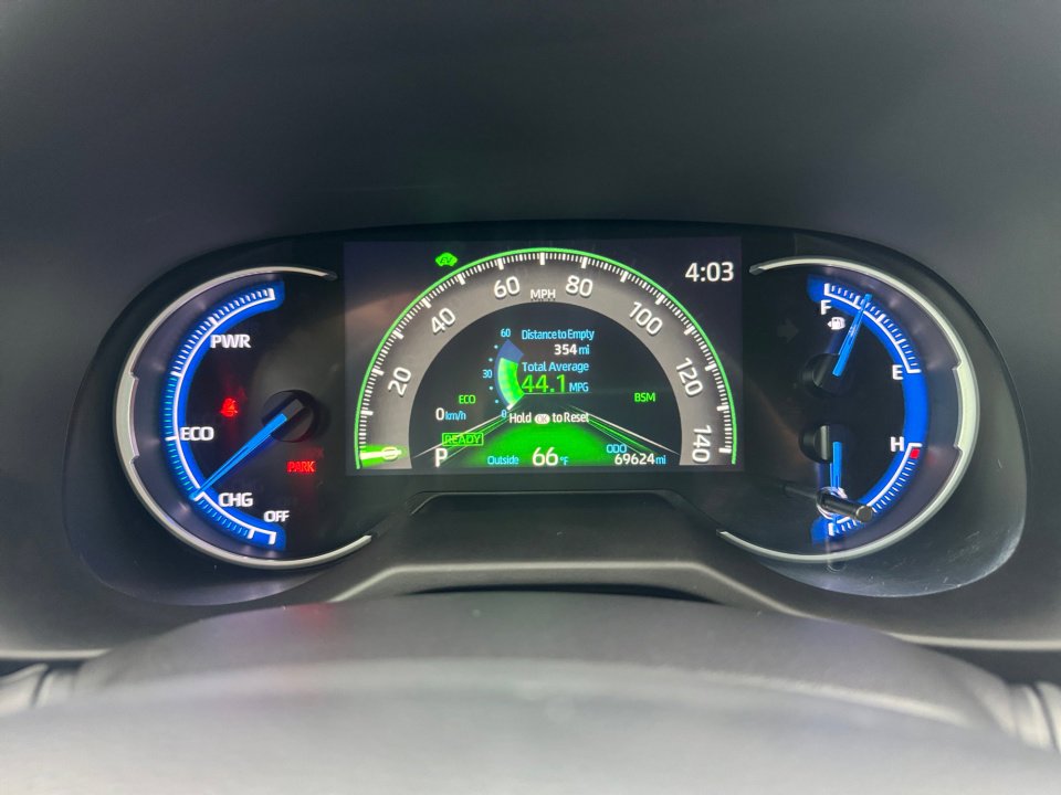 Used 2021 Toyota RAV4 XSE image 14