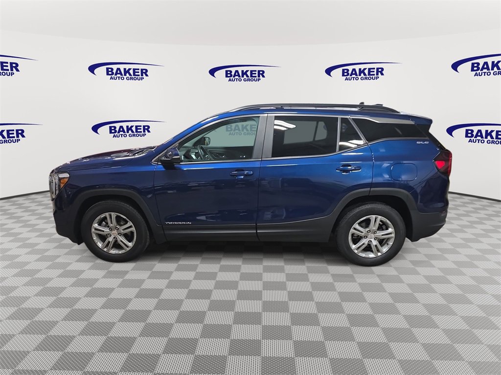 Certified 2023 GMC Terrain SLE w/ Driver Convenience Package image 8