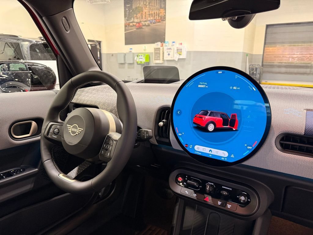 Used 2026 MINI Cooper 4-Door Hardtop FWD image 30