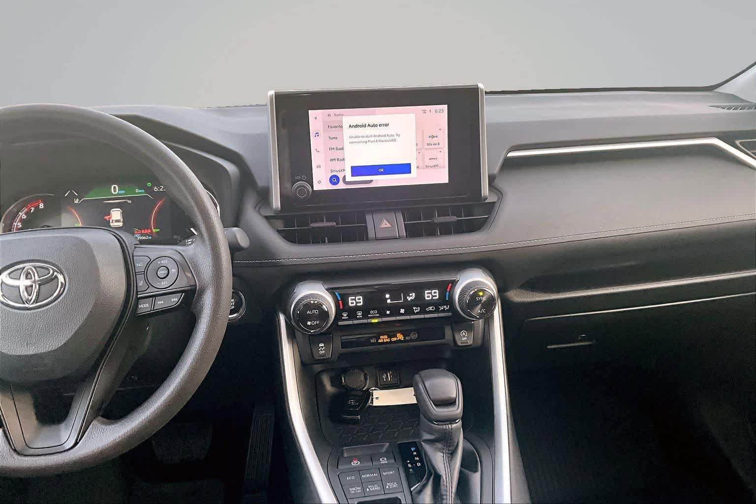 Used 2024 Toyota RAV4 XLE w/ Convenience Package image 16