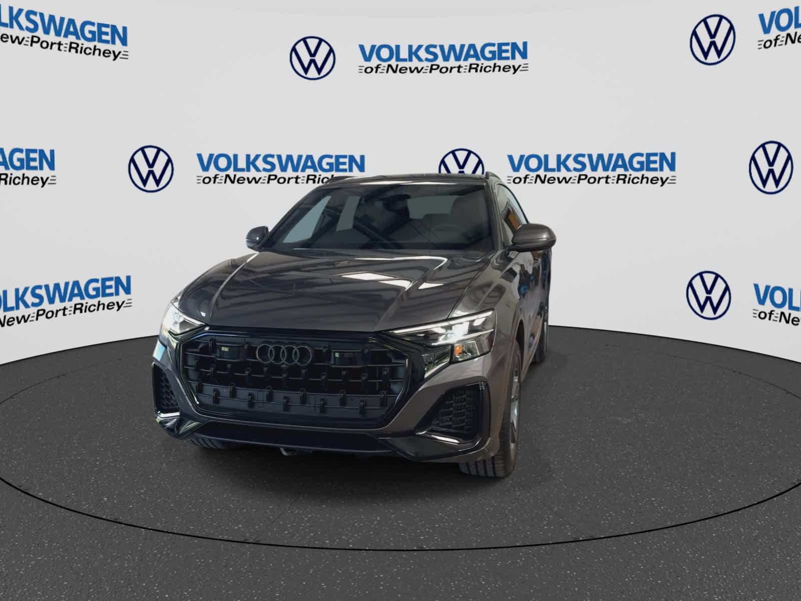 Used 2026 Audi Q8 Premium AWD/4WD image 3