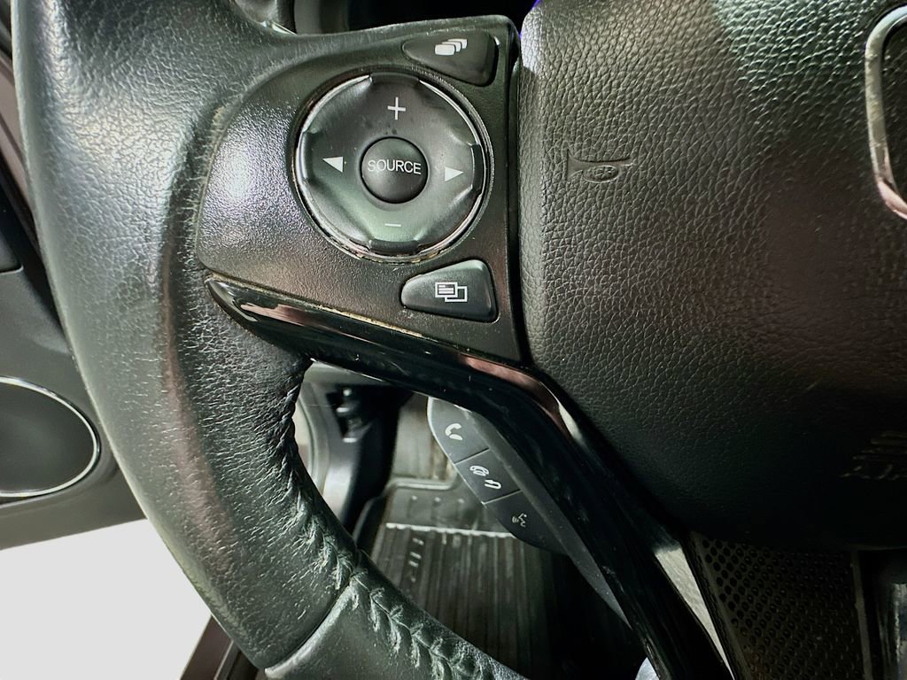 Used 2019 Honda HR-V EX-L image 32