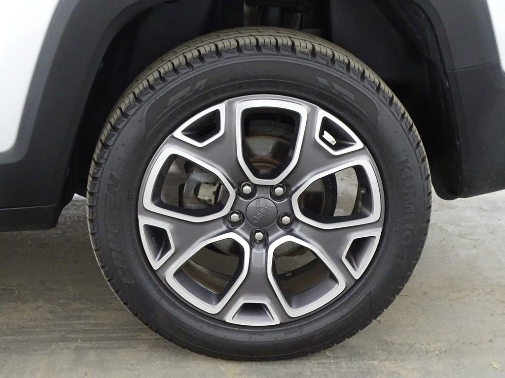 Used 2018 Jeep Renegade Limited image 42