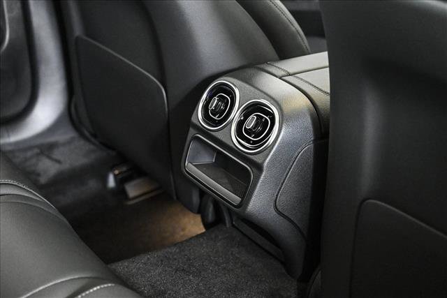 Certified 2026 Mercedes-Benz C 300 4MATIC Sedan image 19