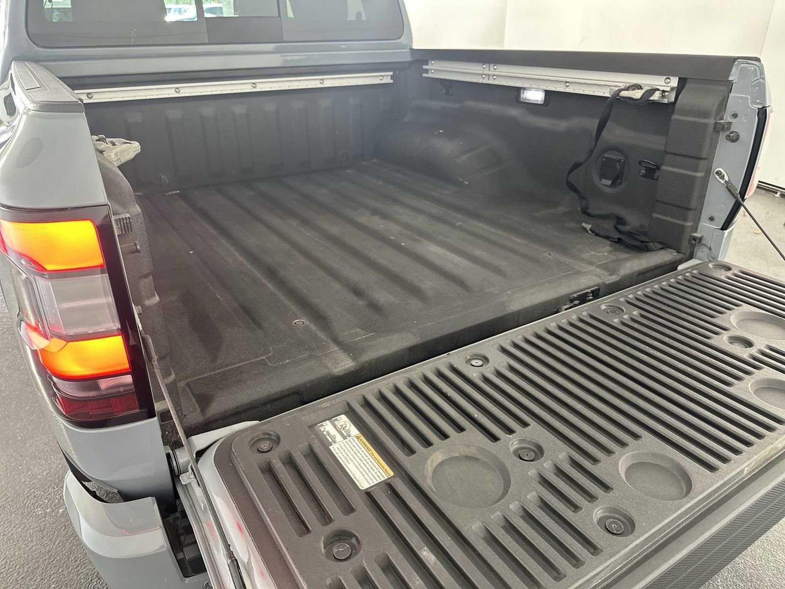 Used 2025 Nissan Frontier Pro-X w/ Pro Convenience Package image 25