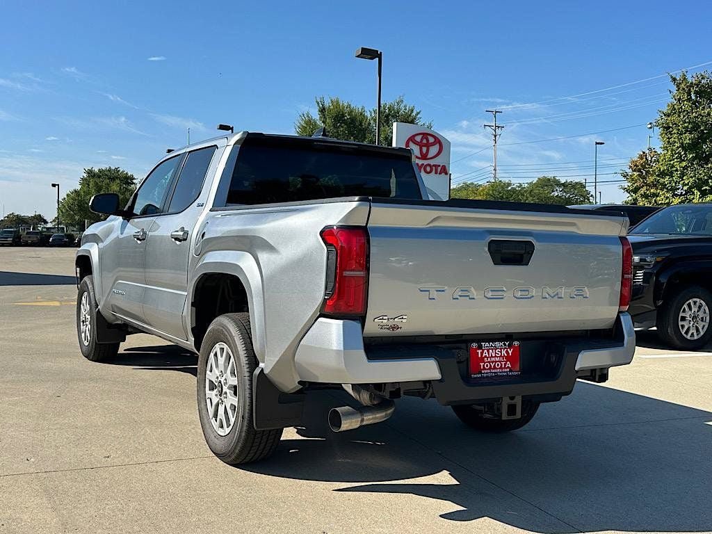 New 2026 Toyota Tacoma SR5 AWD/4WD image 3