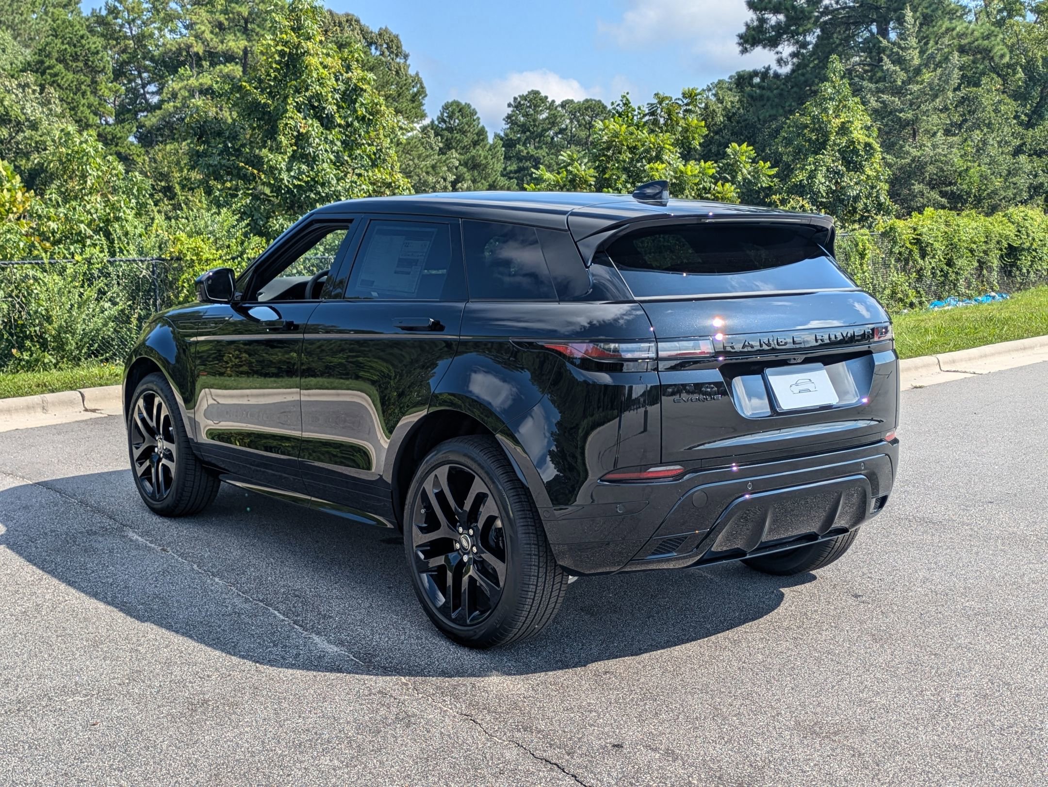 New 2026 Land Rover Range Rover Evoque Dynamic SE image 7