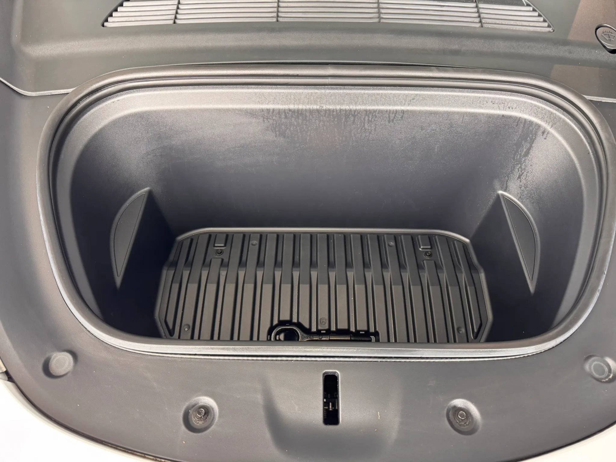 Used 2022 Tesla Model Y Performance image 41