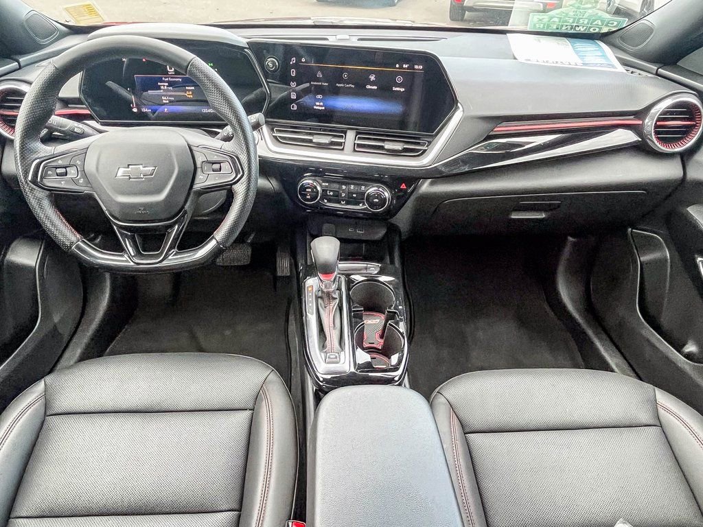 Certified 2024 Chevrolet Trax RS w/ Driver Confidence Package image 17