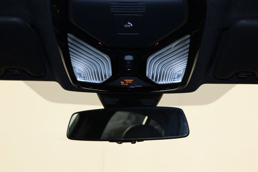 Used 2024 BMW M340i w/ Premium Package image 27