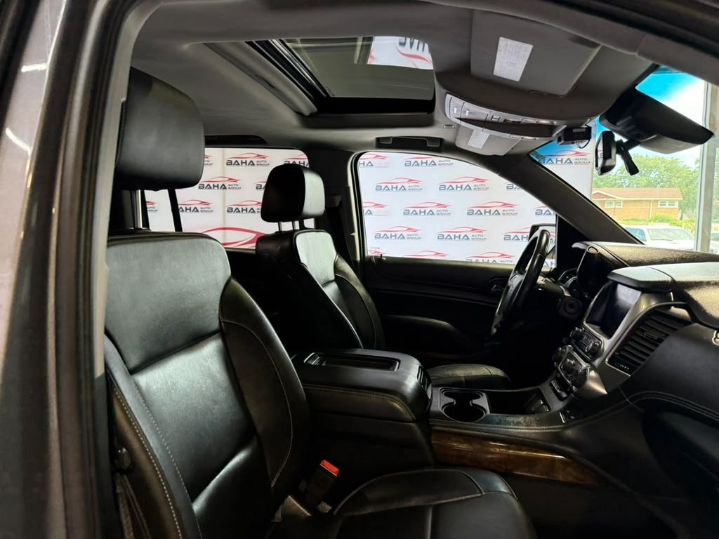 Used 2018 Chevrolet Suburban LT AWD/4WD image 54