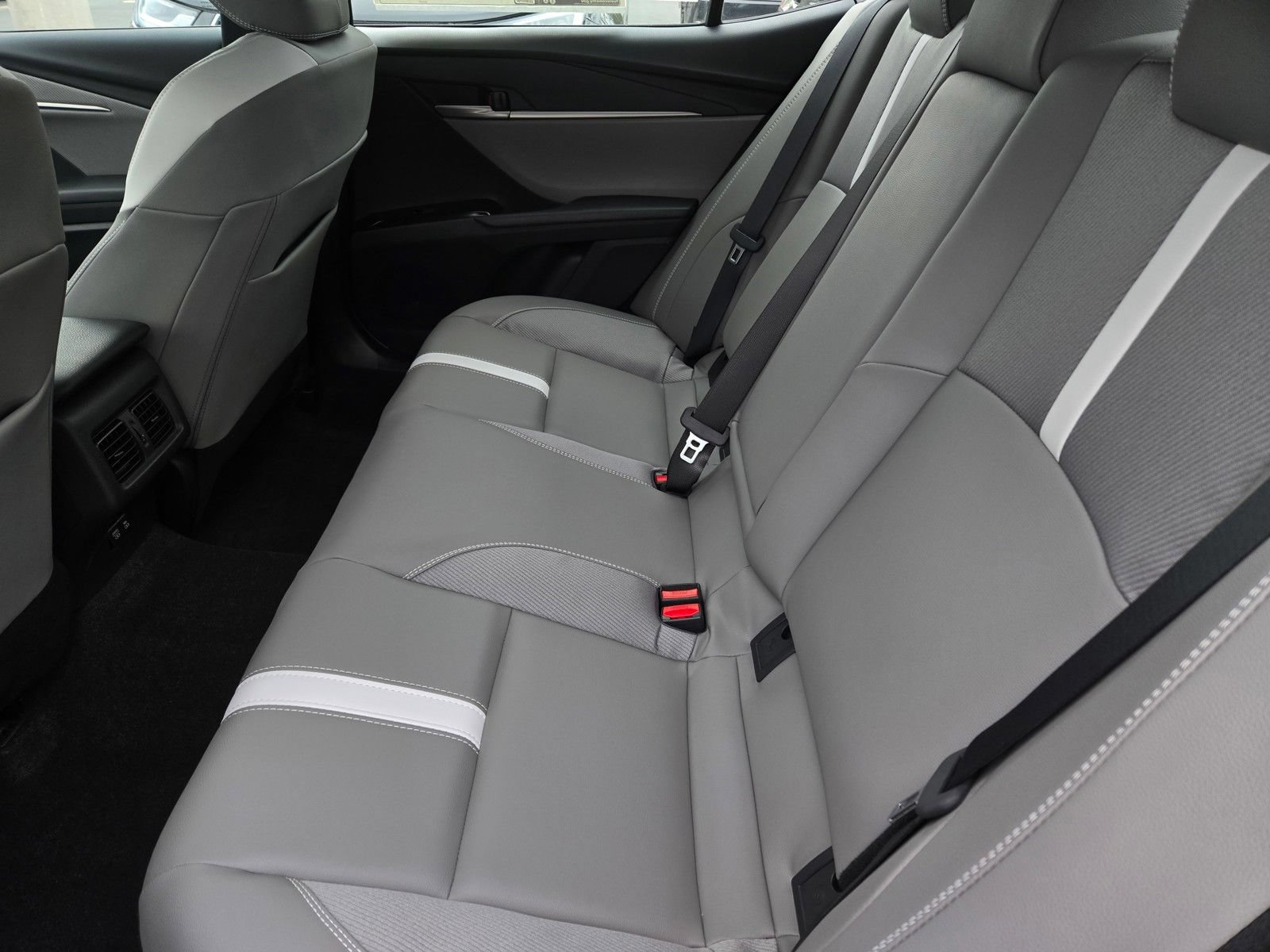 Certified 2026 Toyota Camry SE FWD image 11