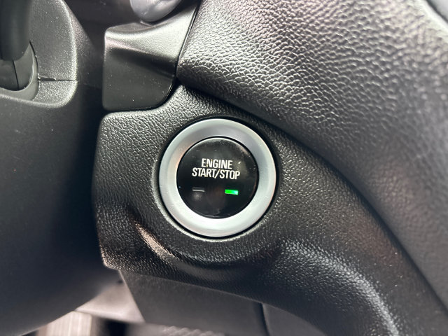 Used 2019 Chevrolet Equinox LT AWD/4WD image 16