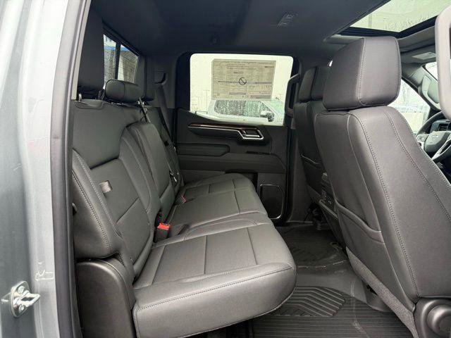 New 2026 Chevrolet Silverado 1500 RST w/ Dark Appearance Package image 36