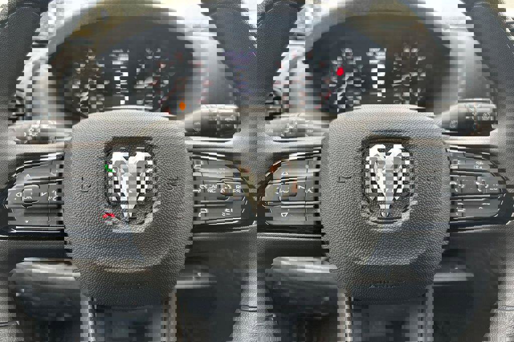 New 2025 RAM ProMaster 2500 w/ Convenience Group image 19