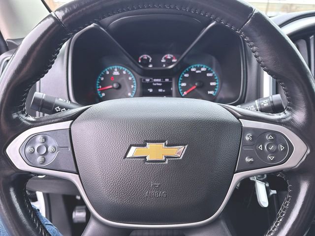 Used 2022 Chevrolet Colorado LT w/ LT Convenience Package image 11