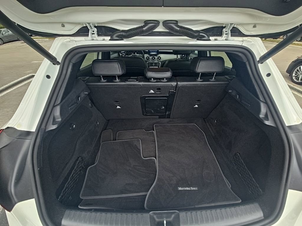 Used 2020 Mercedes-Benz GLA 250 image 28