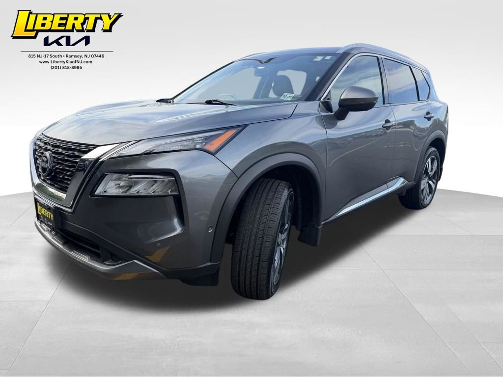 Used 2023 Nissan Rogue SL w/ SL Premium Package AWD/4WD image 3