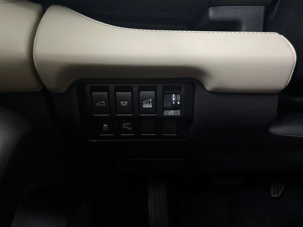 Used 2022 Subaru Ascent Limited w/ Popular Package #2A AWD/4WD image 62