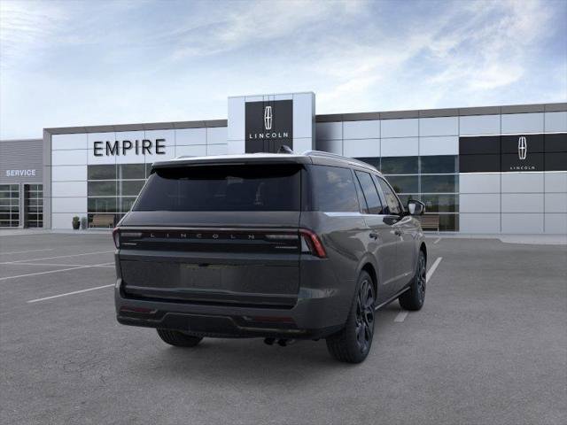 New 2026 Lincoln Navigator Reserve image 8