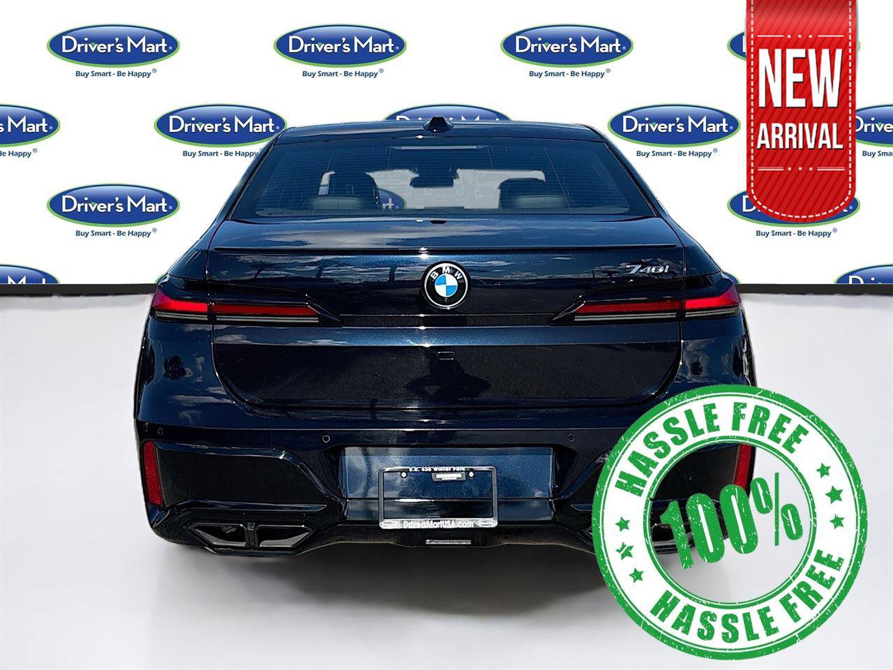 Used 2023 BMW 740i w/ Parking Assistance Package image 2