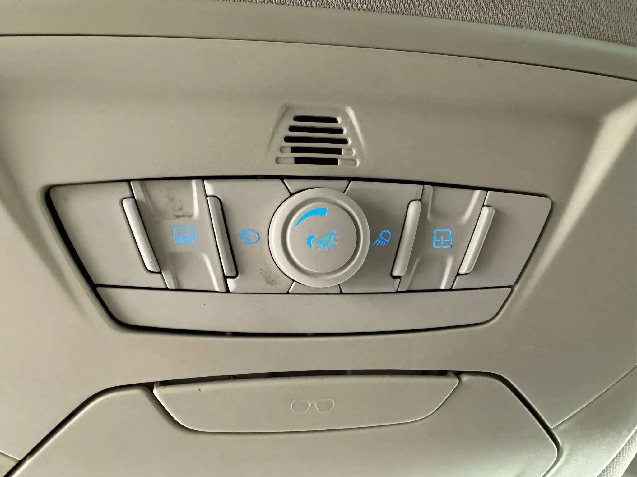 Used 2014 Ford Escape Titanium w/ Equipment Group 401A image 25