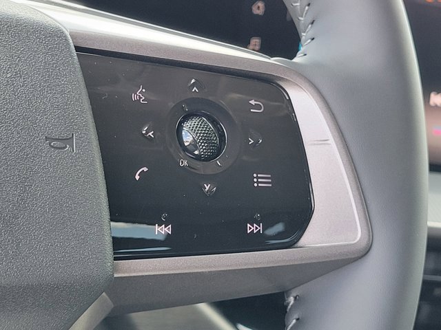 New 2025 Nissan Murano SV image 16